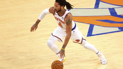 Derrick Rose bo zaradi operacije gležnja odsoten vsaj dva meseca
