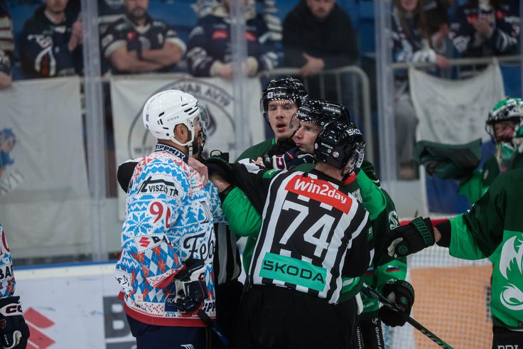 Fehervar : HK Olimpija | Foto: Attila Soós