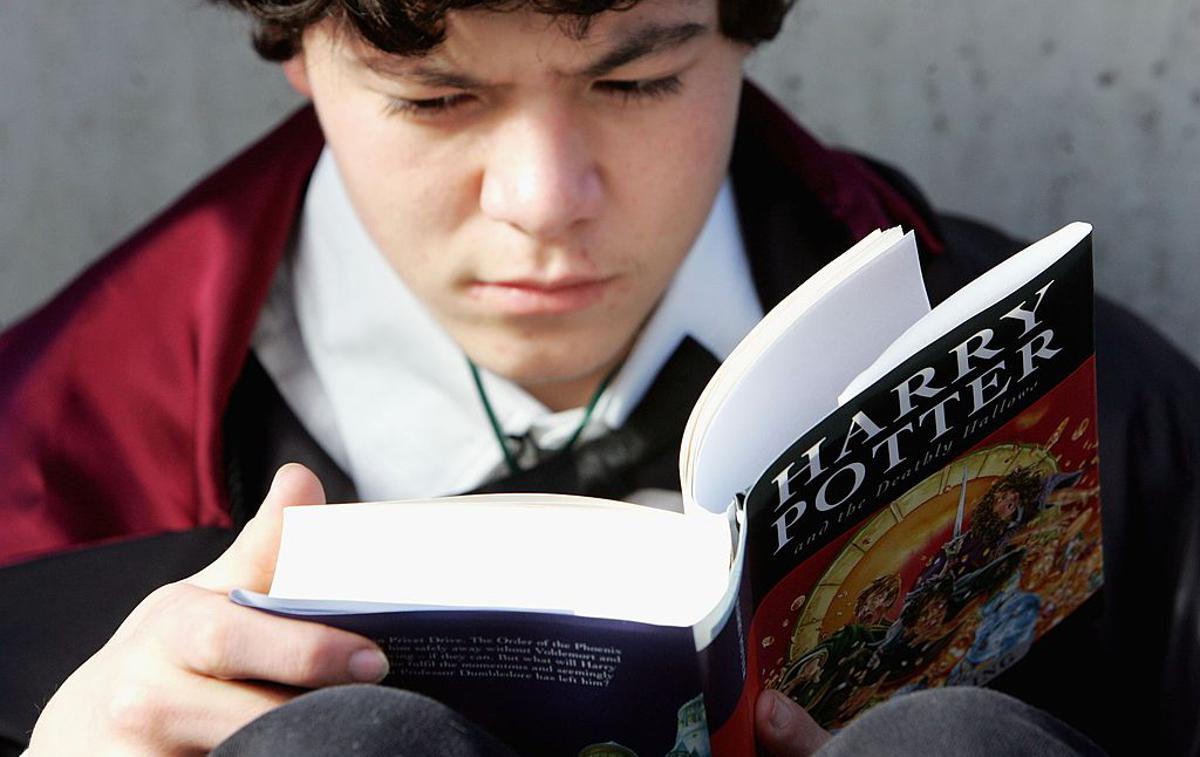 Harry Potter | V katoliški šoli pravijo, da učencem ni prepovedano branje knjig o Harryju Potterju, le v šolski knjižnici jih ne bo možno dobiti. | Foto Getty Images