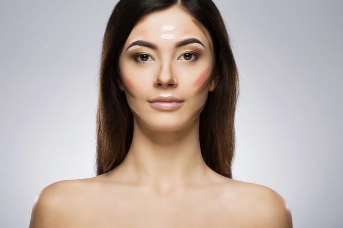 Konturing lepo poudari poteze vašega obraza. | Foto: Thinkstock