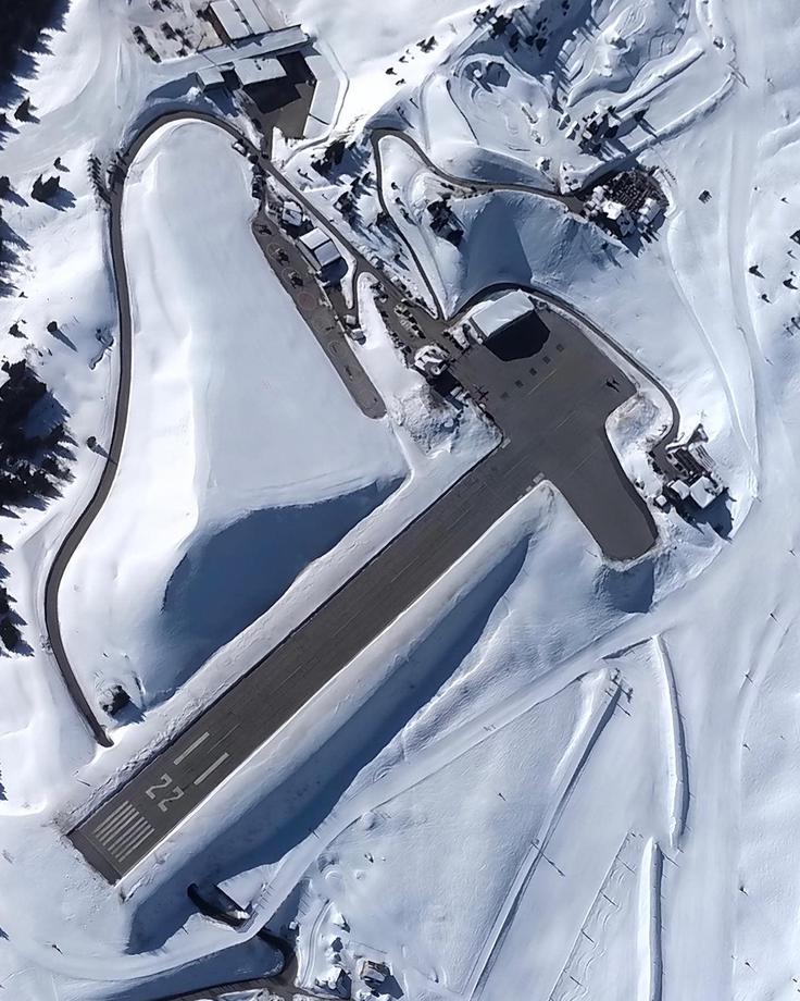 letališče Courchevel | Foto: Alpine Airlines
