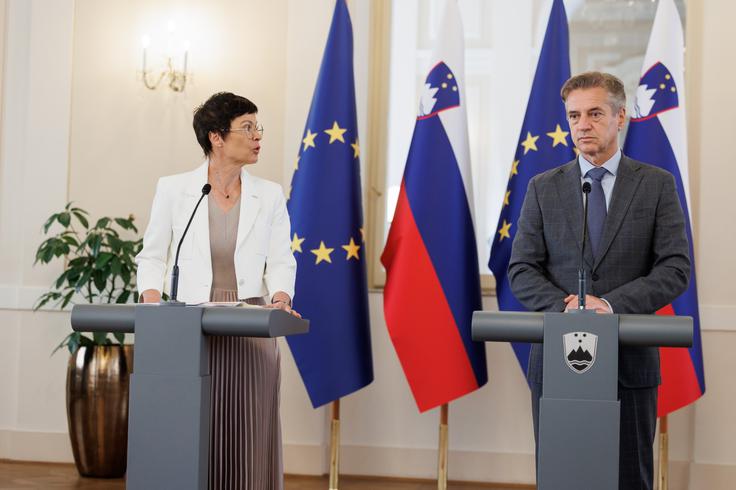 Robert Golob in Marta Kos_srecanje_financni-okvir-EU_27JUL | Foto: Nebojša Tejić/STA
