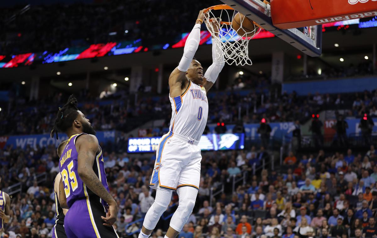 Russell Westbrook | Russell Westbrook se je v noči na sredo "poigraval" z Los Angeles Lakers. | Foto Reuters