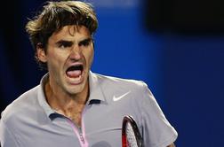 Federer se je mučil le v drugem nizu
