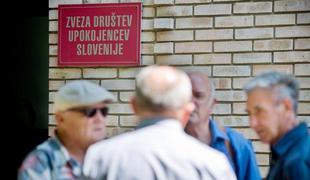 ZDUS: Pokojninska pravica temelji na delu in plačanih prispevkih