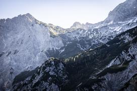 Češka koča na Spodnjih Ravneh - Naj visokogorska planinska koča 2024