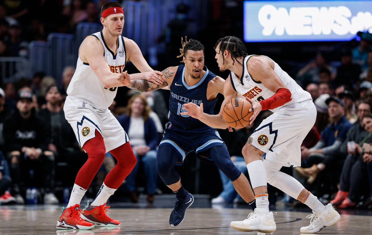 Nikola Jokić | Košarkarji Denverja so si z zmago nad Memphisom zagotovili nastop v končnici lige NBA, Nikola Jokić pa je vmes spisal še posebno poglavje košarkarske zgodovine.  | Foto Guliverimage