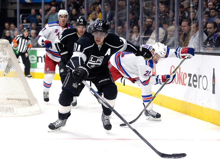 Anže Kopitar je bil še deveto sezono zapored najučinkovitejši kralj. V spominu mu je še kako ostala tekma z New York Rangersi, na kateri je dosegel hat-trick, a o svojih dosežkih nerad govori.  | Foto: Guliverimage/Getty Images