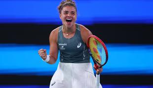 Paolini v četrtfinalu izločila nekdanjo številko 1