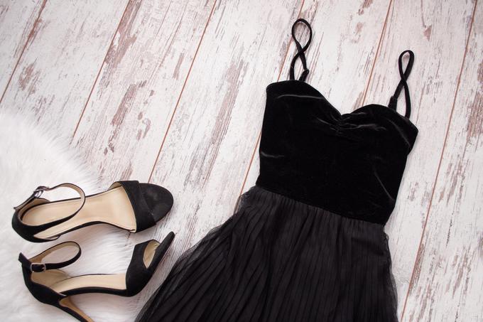 Mala črna oblekica velja za brezčasen kos, enako velja za nekatere modele čevljev. | Foto: Thinkstock