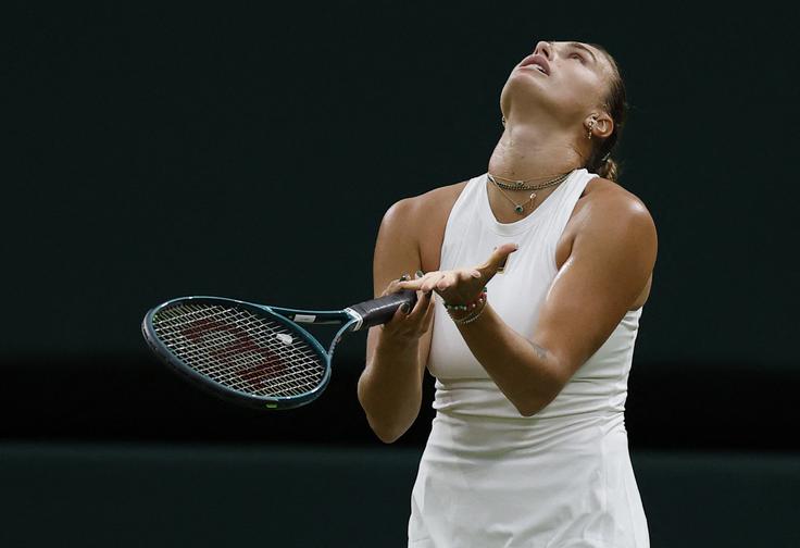 Pa se je zdela Sabalenka že precej frustirana. | Foto: Reuters