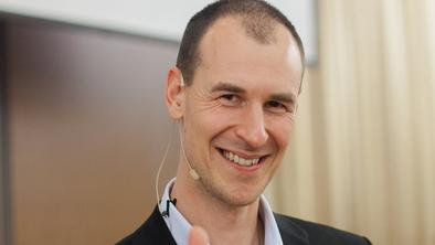 Ponoreli bitcoin ruši rekorde: ali se ga še splača kupiti?