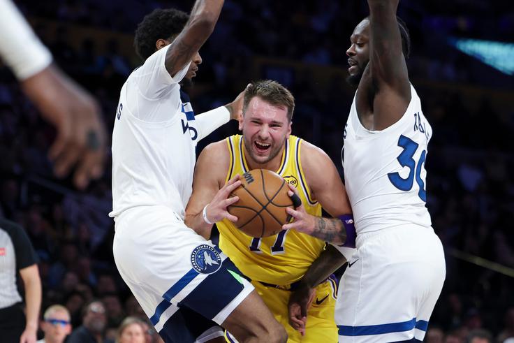 Luka Dončić, Los Angeles Lakers Dončić je že v prvi četrtini dosegel 23 točk. | Foto: Guliverimage