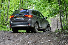 Mitsubishi outlander AWD S-AWC - test