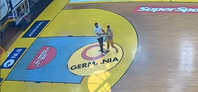 Mladi hrvaški košarkar šokiral z neverjetnim nizom #video