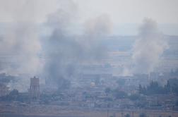 V eksploziji avtomobila bombe na severu Sirije najmanj 13 mrtvih