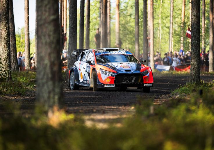  Ott Tänak je zadel v drevo in je zato šele 10. | Foto: Guliverimage