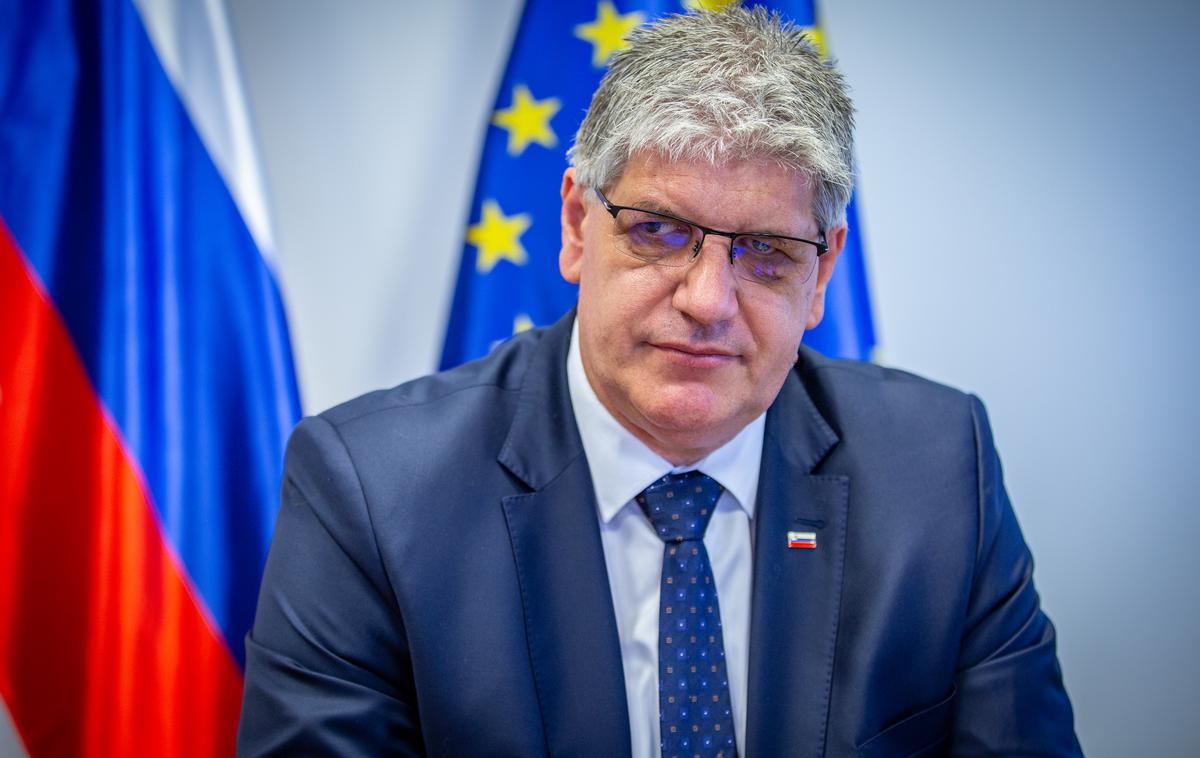 Boštjan Poklukar | Minister Boštjan Poklukar iz kvote največje vladne stranke Gibanje Svoboda vse očitke v celoti in odločno zavrača.  | Foto Gaja Hanuna