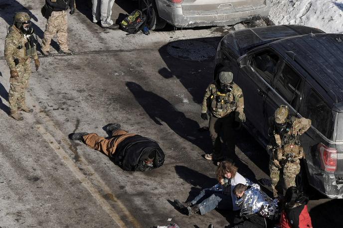 Minneapolis, Minesotta, ZDA, streljanje, agenti, ICE | Agenti govorijo eno, dokazi kažejo drugo, v podrobni analizi ugotavljajo pri agenciji Reuters.  | Foto Reuters