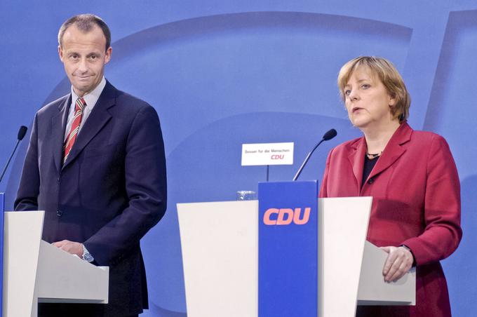 Friedrich Merz je skoraj popolno nasprotje Angele Merkel. V začetku stoletja sta se spopadla za prevlado v CDU, a je Merz boj izgubil. Odšel je iz politike v gospodarstvo in postal milijonar. Po slovesu Angele Merkel se je znova vrnil v politiko.  | Foto: Guliverimage