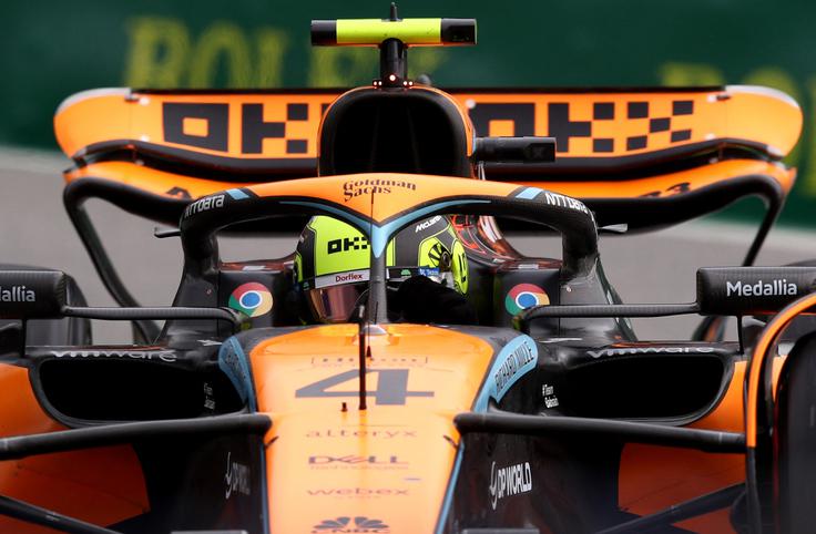 Lando Norris je ta konec tedna zelo hiter. Lahko prvič zmaga. Vsaj na šprintu. Na nedeljski dirki bo šele na sedmem štartnem mestu. | Foto: Reuters