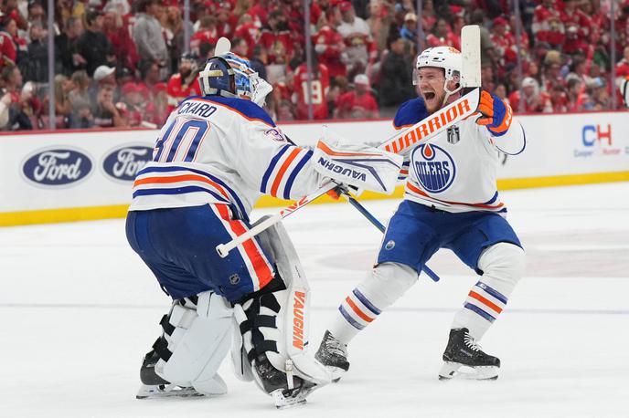 Florida Panthers : Edmonton Oilers | Edmonton Oilers so po zaostanku z 0:3 dosegli zmago v podaljšku in izenačili serijo. | Foto Reuters