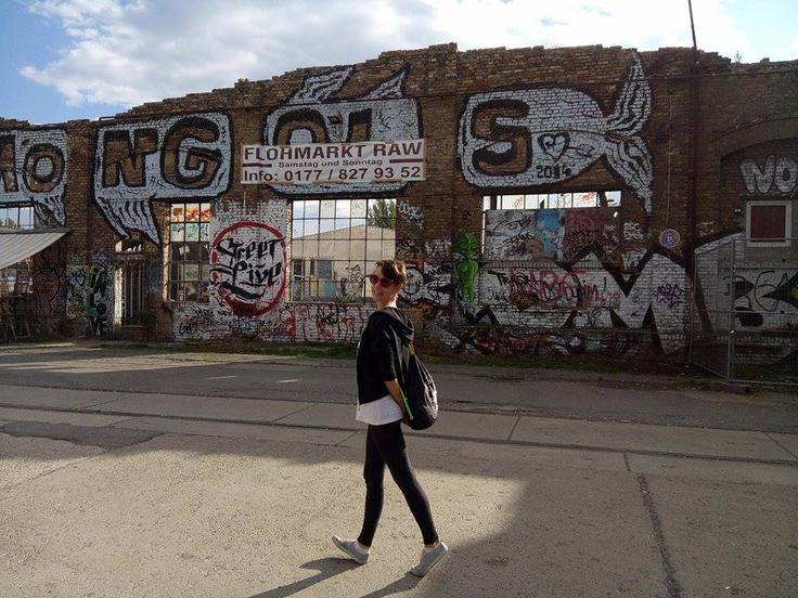 RAW-Gelände, nekakšna Metelkova, kjer imajo bolšji sejem, klube, kavarne, športne dvorane ... | Foto: Osebni arhiv
