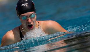 Nov državni rekord Vozlove in "swim off"