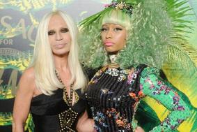 Za Donatello Versace dekleta z ulice niso dovolj dobra