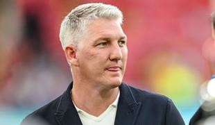 Schweinsteiger na Majorki uživa s skrivnostno svetlolasko