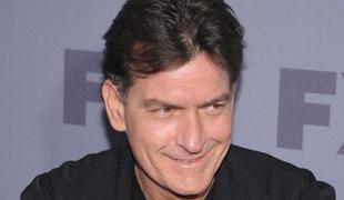 Charlie Sheen zdaj vidi tudi duhove