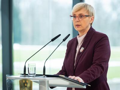 Profesor prava Rok Lampe poziva predsednico, naj mandatarstva ne podeli Janezu Janši