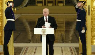 Putin na sprejemu veleposlanikov govoril tudi o diplomatskih zastojih