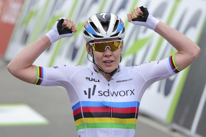 Anna van der Breggen | Anna van der Breggen je zmagovalka dirke po Burgosu. | Foto Guliverimage
