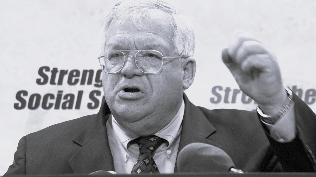 Umrl nekdanji predsednik ameriškega predstavniškega doma Dennis Hastert
