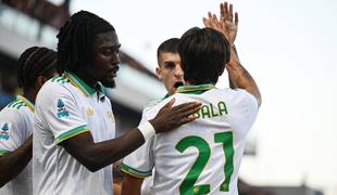 Roma ujela vodilni Napoli, Lazio poglobil krizo Juventusa