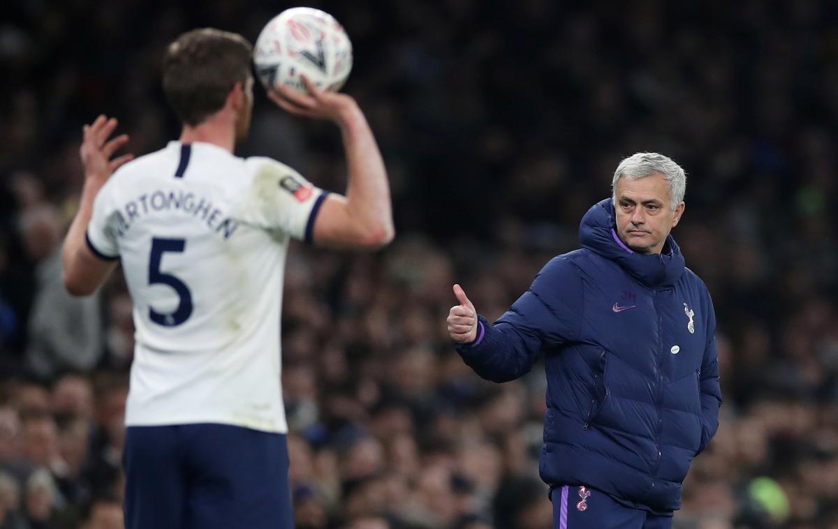 Jose Mourinho | Jose Mourinho je na prvi tekmi proti Southamptonu s Tottenhamom remiziral z 1:1, tokrat pa zmagal in napredoval v naslednji krog. | Foto Reuters