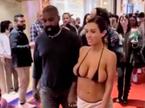 Bianca Censori in Kanye West v Vegasu