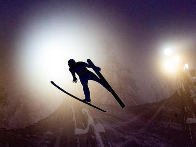 Prevci in dve Planici: Peter ostal brez tekme, Domen prihaja z zlatom