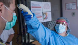 Nova pravila: epidemiologi ne bodo več iskali stikov okuženih