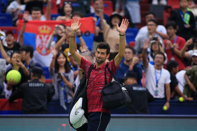 Novak Đoković se poslavlja. | Foto: Reuters