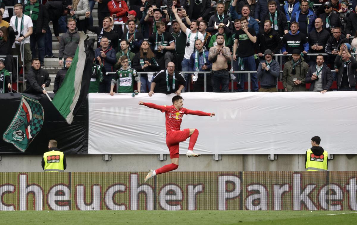 Salzburg Benjamin Šeško | Benjamin Šeško je dosegel enega od treh golov Salzburga v finalu. | Foto Reuters