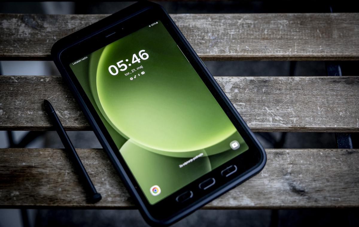 Samsung Galaxy Tab Active5 5G, tablica | Že iz imena tablice je jasno, da je namenjena vsem, ki so zaradi dela ali svojih prostočasnih dejavnosti dalj časa izpostavljeni zunanjim vplivom. | Foto Ana Kovač