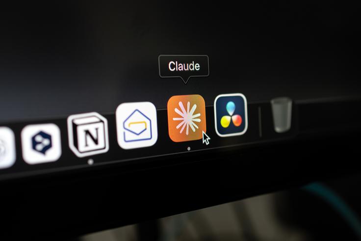Anthropicov Claude velja za eno od najboljših, če ne celo najboljše umetnointeligenčno orodje za programerje. | Foto: Shutterstock