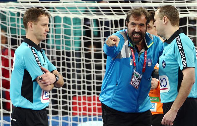 Sodniška komedija, Slovenija besnela kot že dolgo ne