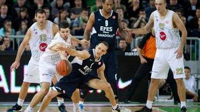 Olimpija ne more izbirati, katero tekmo bo dobila