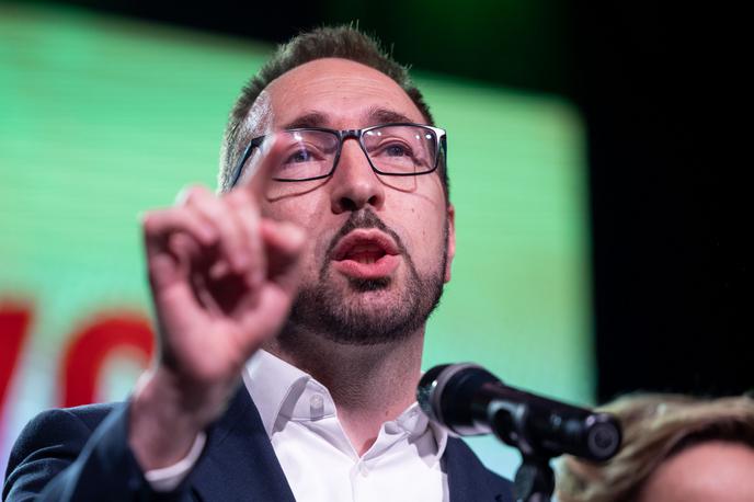 Tomislav Tomašević, Zmoremo! | Tomašević se je v nedeljo zahvalil volivcem, da so koaliciji Zmoremo! in SDP zagotovili tudi stabilno večino v mestni skupščini. | Foto Hina/STA