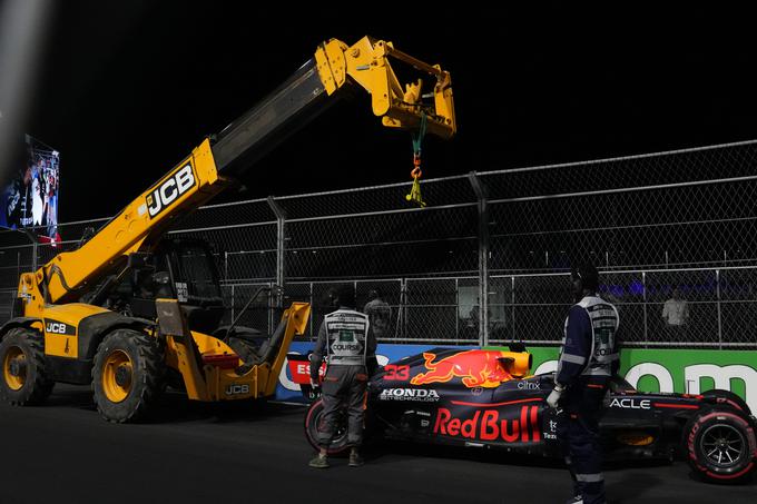 Tretji je bil po trku v ogrado v zadnjem krogu vodilni v skupnem seštevku Nizozemec Max Verstappen (Red Bull). | Foto: Guliverimage/Vladimir Fedorenko