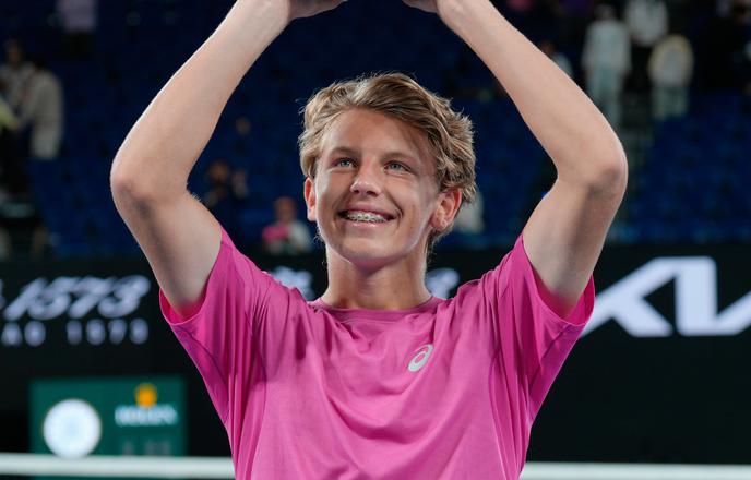 Eden redkih, ki je verjel v slovenskega najstnika