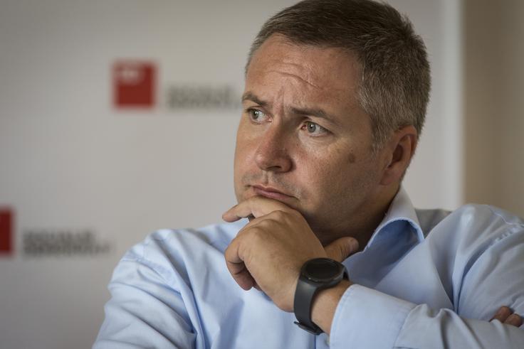 "Zakon je primeren, ker varuje dostop vseh otrok do kvalitetnega osnovnega šolstva, ne glede na to, od kod prihajajo in kako premožni so njihovi starši," menijo v poslanski skupini SD Dejana Židana. | Foto: Bojan Puhek